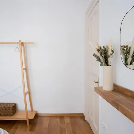 Sofia Sunshine Serenity Apartment *