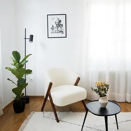 Sofia Sunshine Serenity Apartament *
